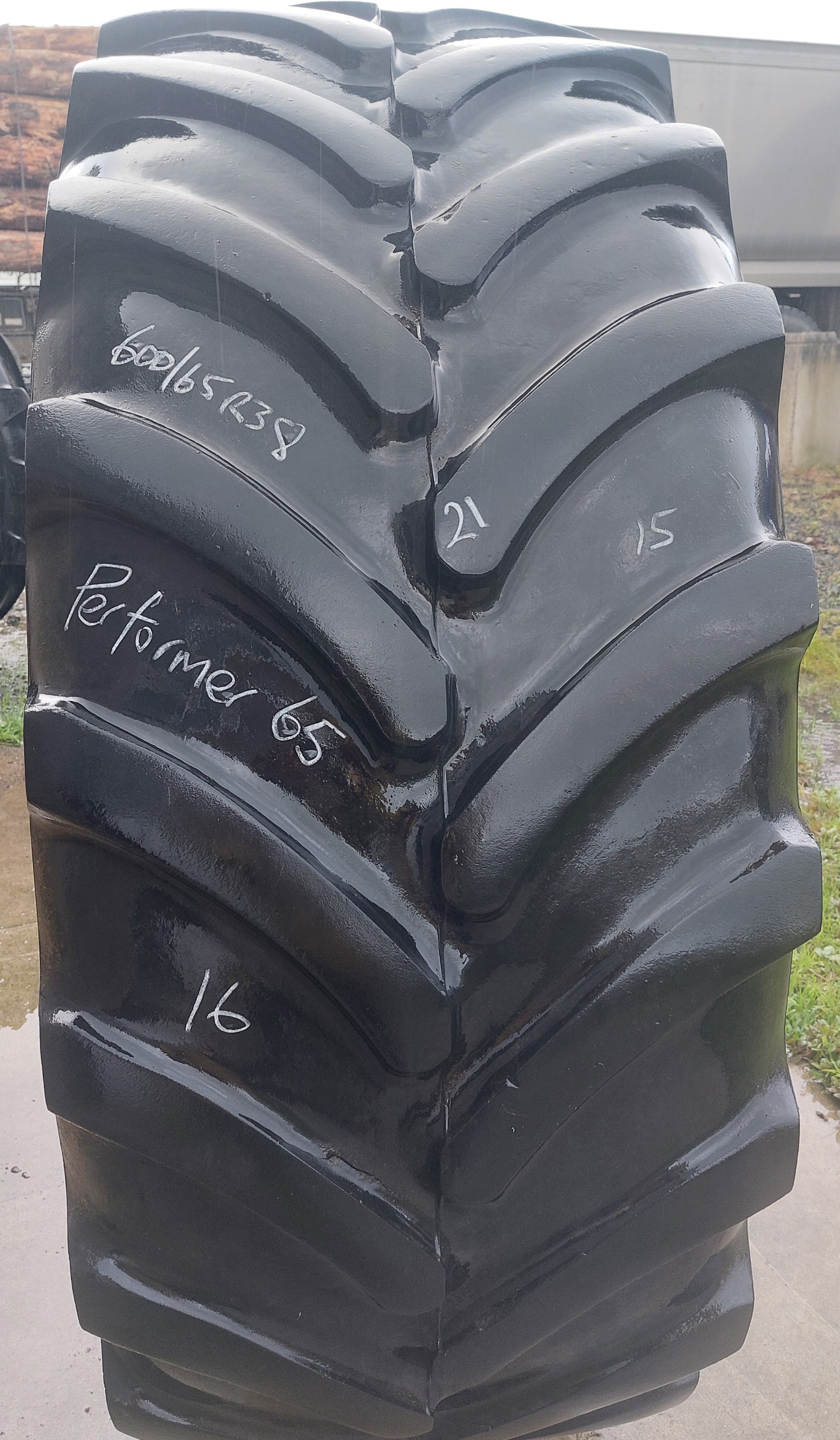 Tyre Image