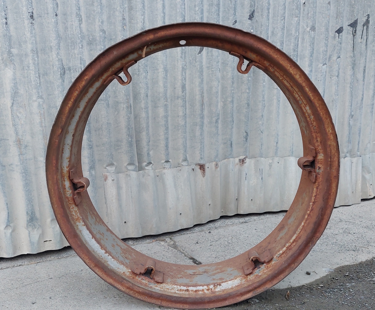 Tyre Image 2