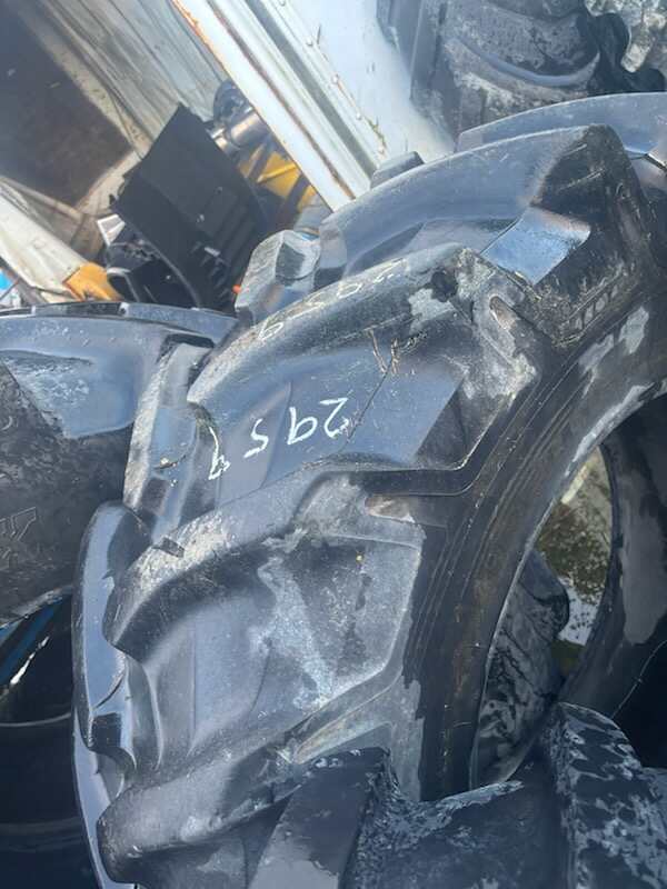 Tyre Image 2