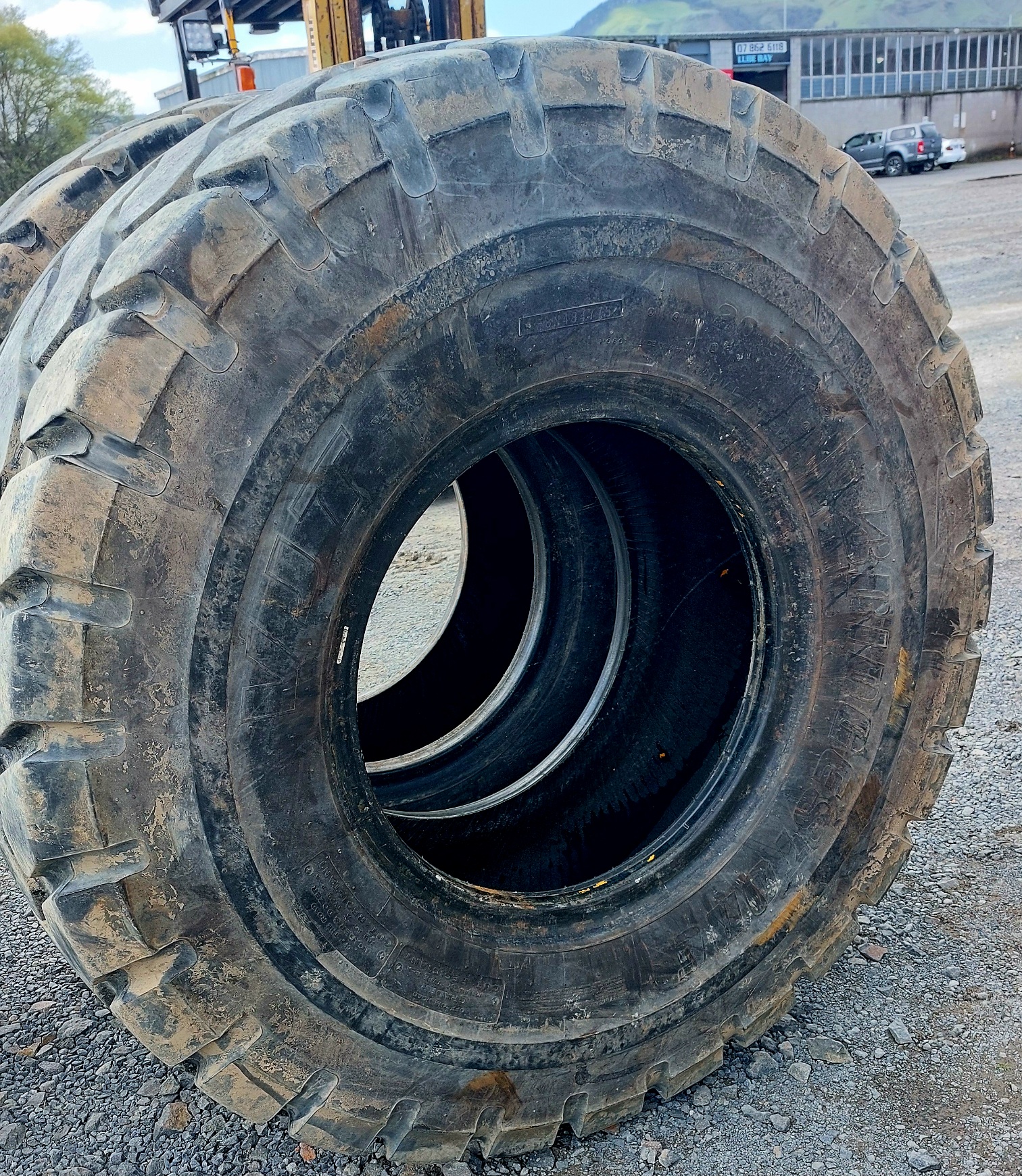 Tyre Image 2