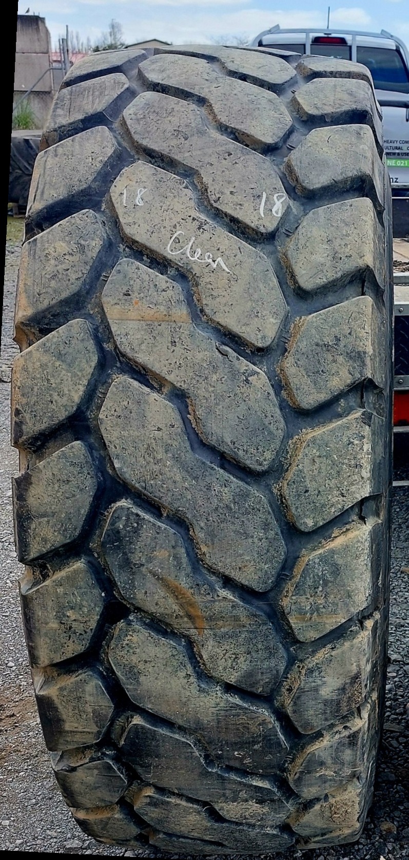 Tyre Image 4