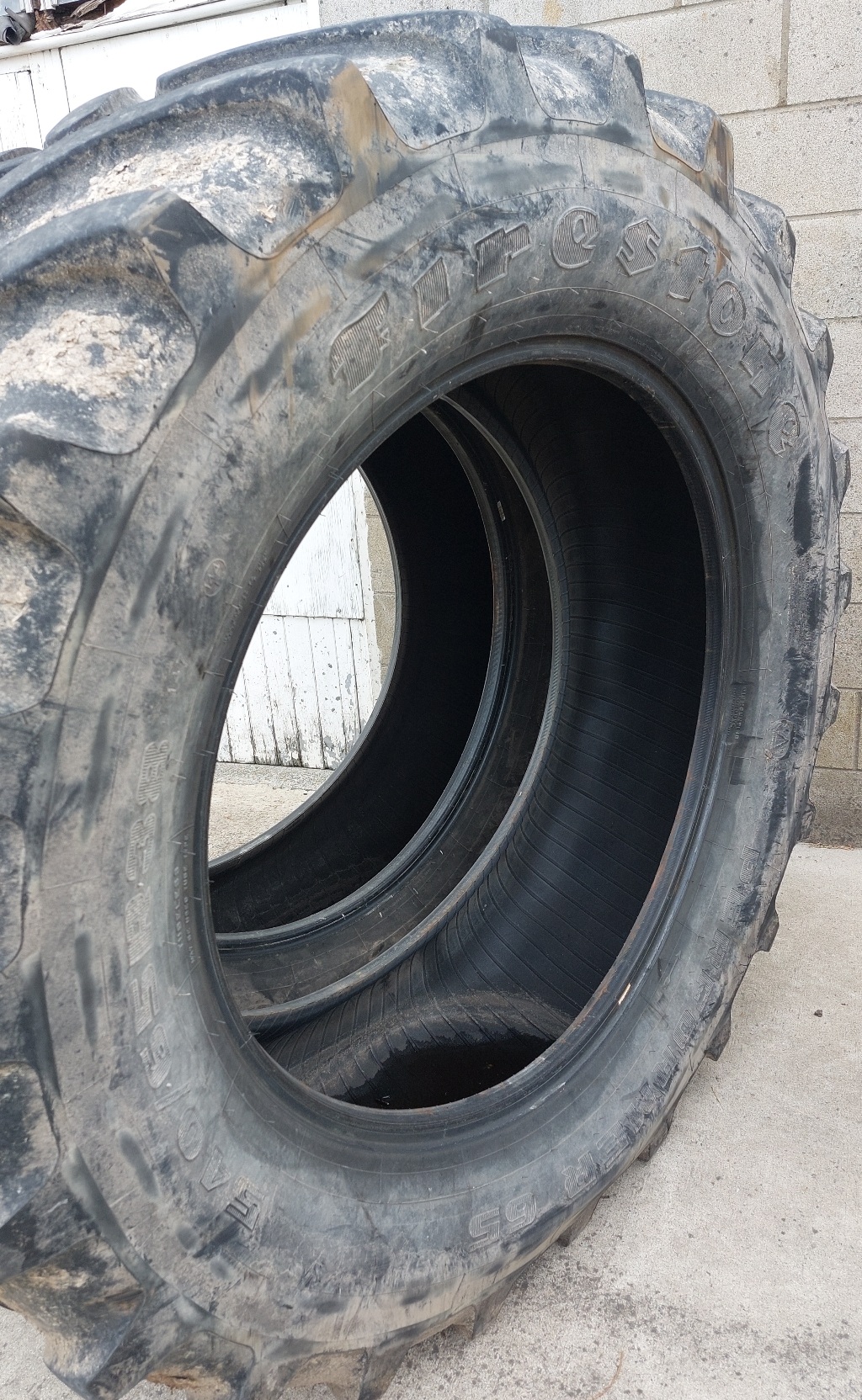 Tyre Image 4