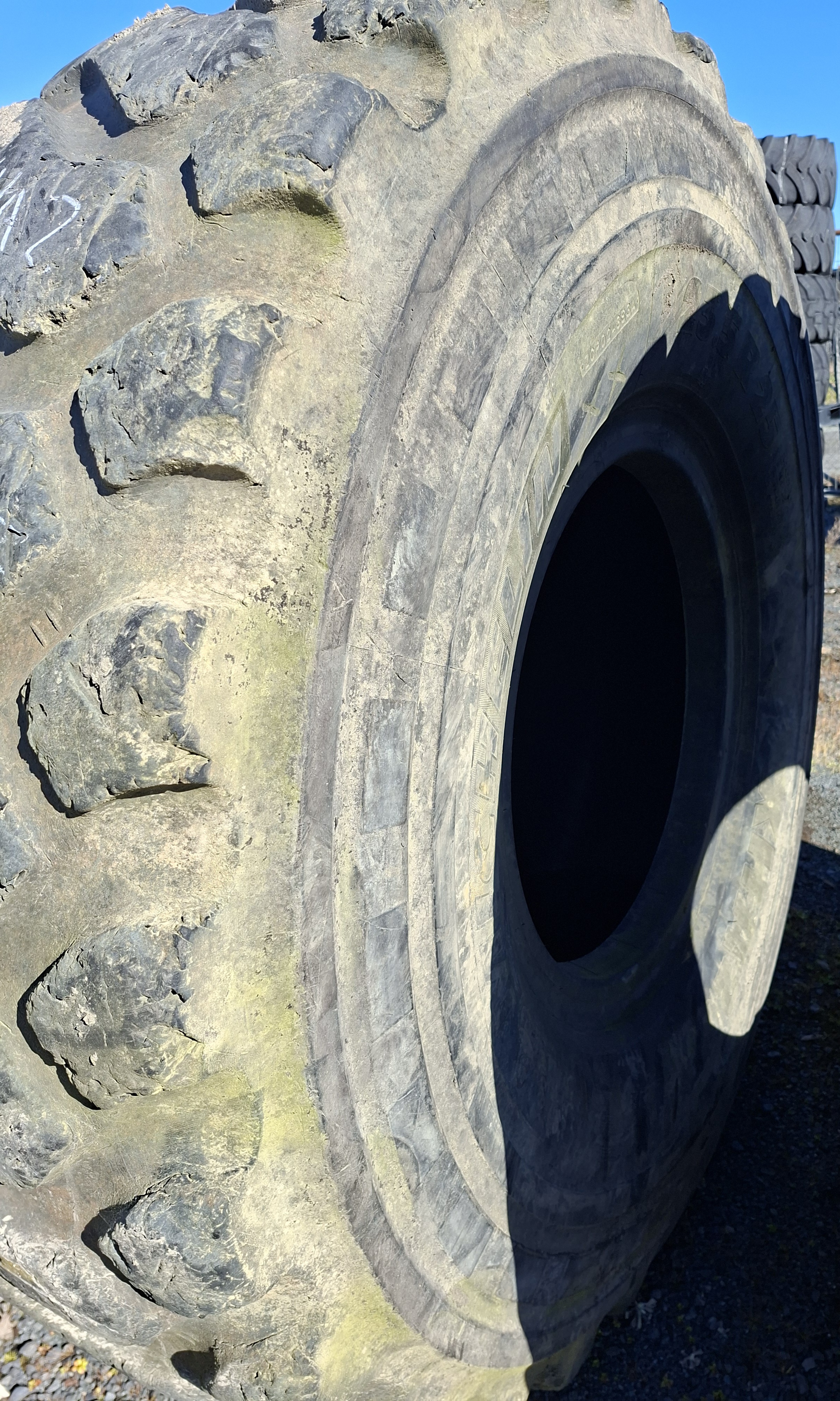 Tyre Image 2