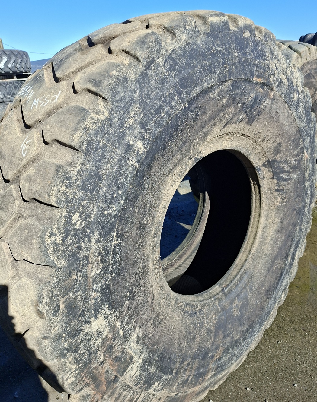 Tyre Image 2