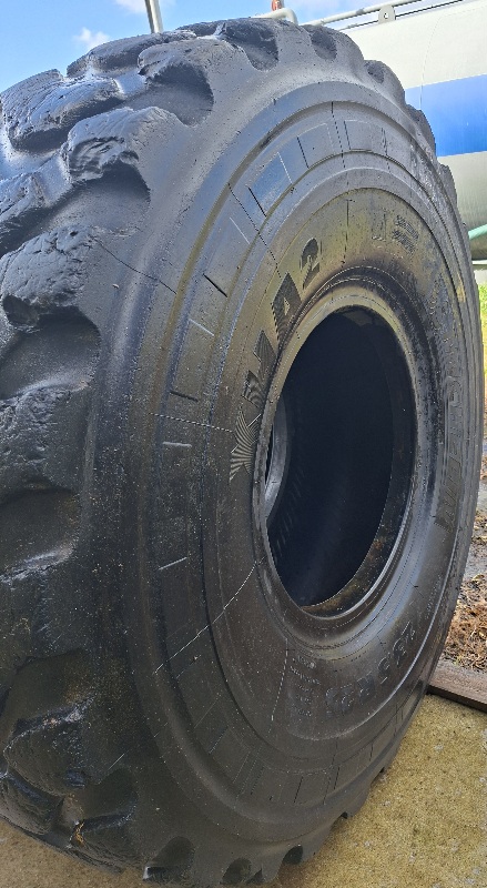 Tyre Image 2