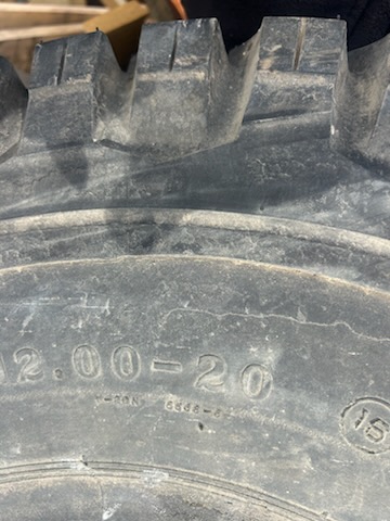 Tyre Image 3