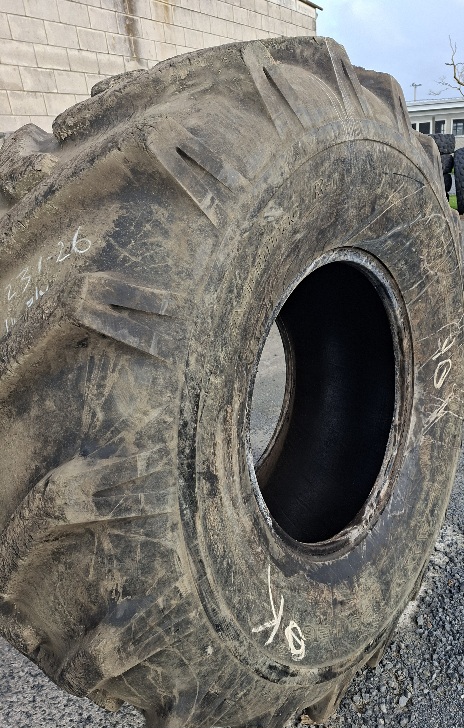 Tyre Image 2